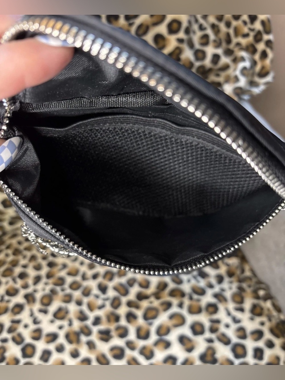 Steve Madden Fanny Pack Black w/Silver decorative bag chain New/been stored💜 - Picture 11 of 12